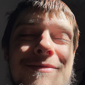 Meet your Posher, Aaron